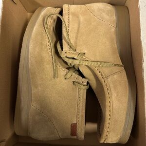 CLARKS Wallaston Suede Boot COLOR: Dark Sand SIZE: 9